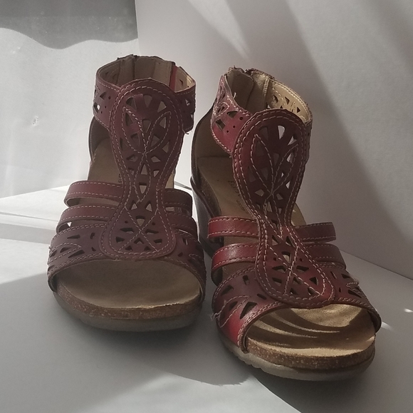 Earth origin, red kingsley like new - Picture 4 of 9